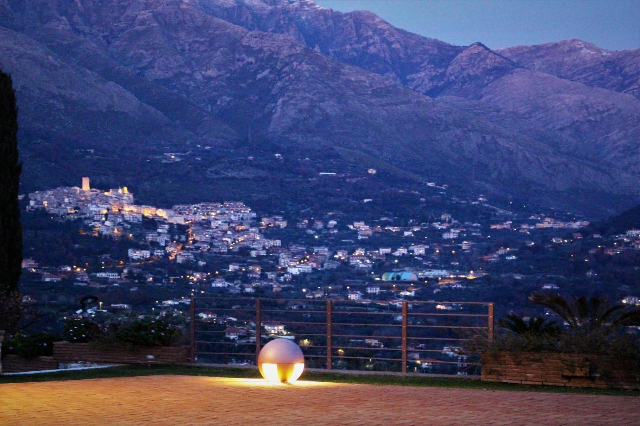 Villa Treglia B&B Formia Eksteriør bilde